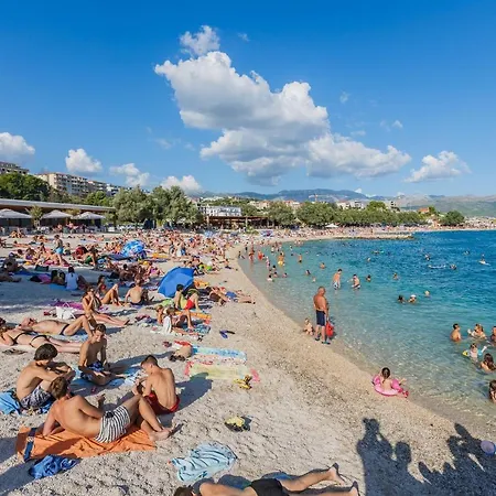 With Wifi - 14415 شقة *