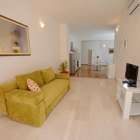 شقة With Wifi - 14415